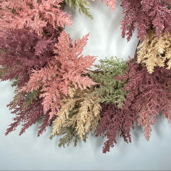 🌿SOLD🌿Natural Spring Wreath Multi Color Faux Astilbe - Picture 4 of 6